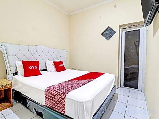 OYO Life 91480 Putridapisa Syariah