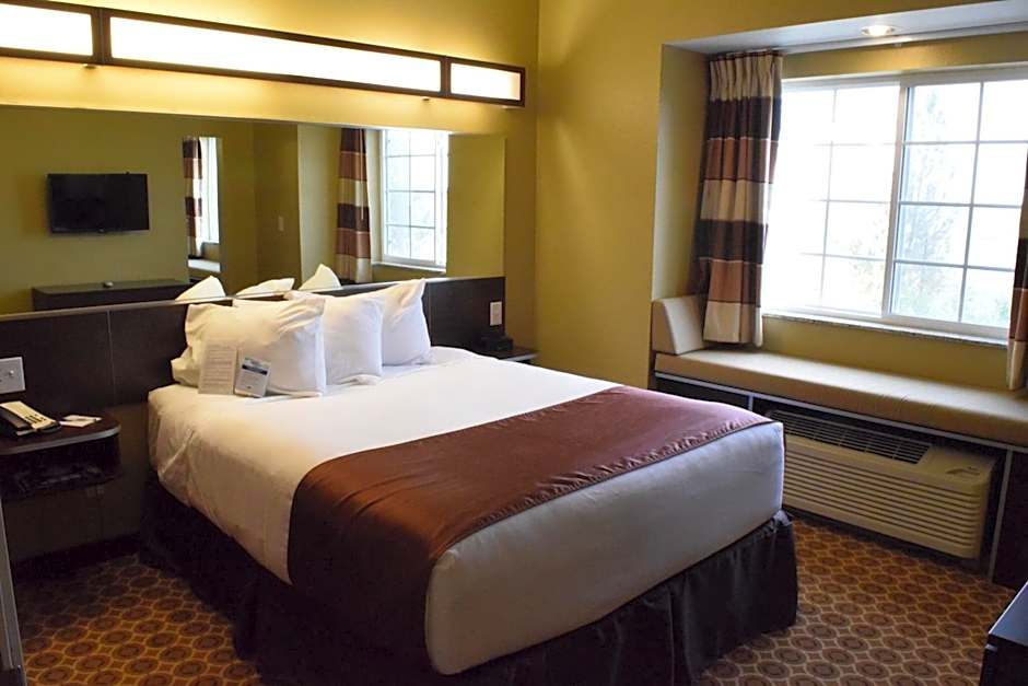 Microtel Inn & Suites By Wyndham Pecos