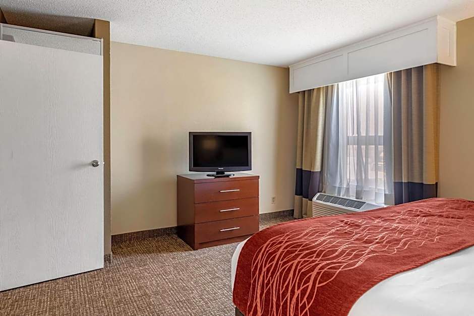 Comfort Inn & Suites Little Rock Airport