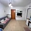 Casa Antia, nuovo bilocale con giardino in Residence con piscina