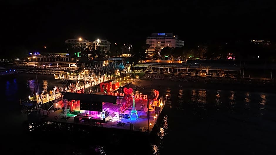 Catamaran Quality Times