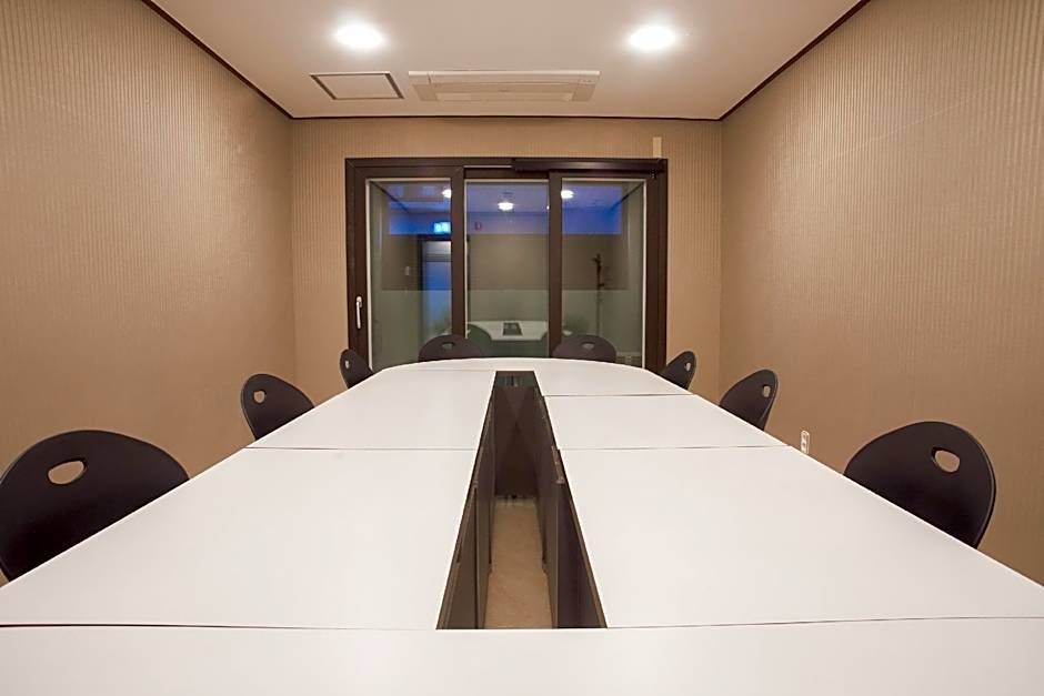 Cs Premier Hotel Anyang