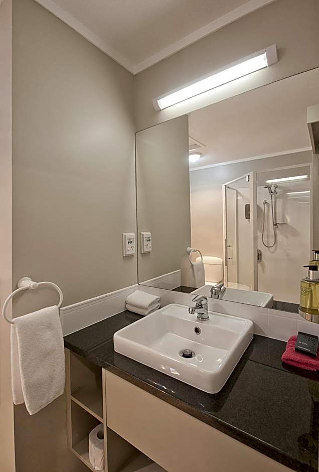 Sport Of Kings Motel