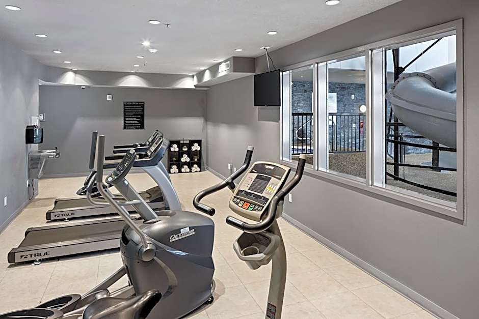 Home Inn & Suites - Swift Current