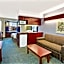 Microtel Inn & Suites By Wyndham Roseville/Detroit Area