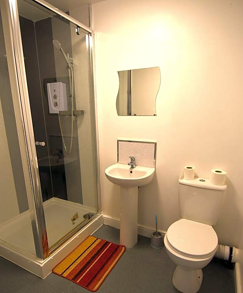 OYO Victoria Apartments