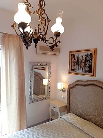 Deluxe Double Room with Sea View