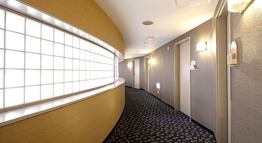 Apa Hotel Fukuoka-Watanabedori