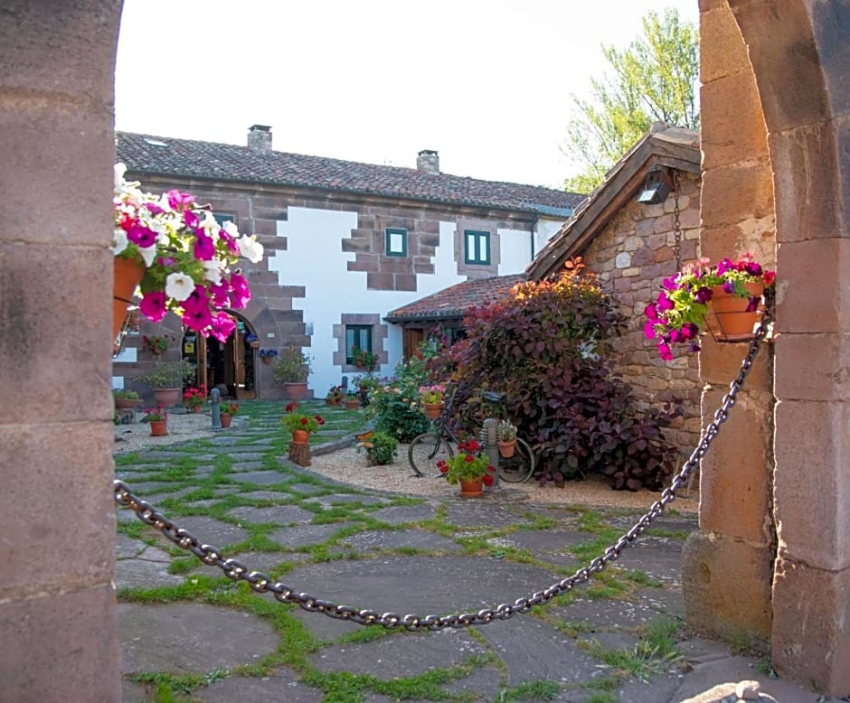 Hotel la Casona de Barrio, Alto Campoo