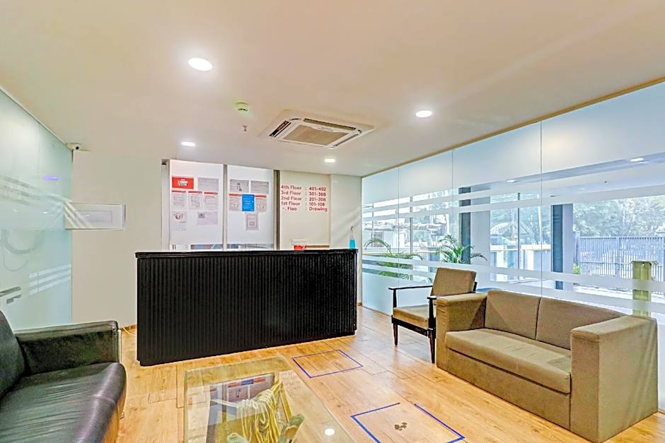 Townhouse Sector 30 Near Botanic Garden of Indian Republic