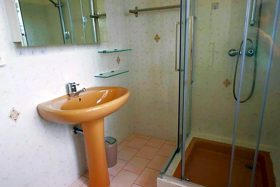 Chambre d hôtes de la Louve – Frejus, ID