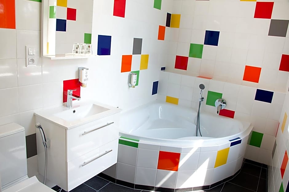 Hotel a Museum of Bricks