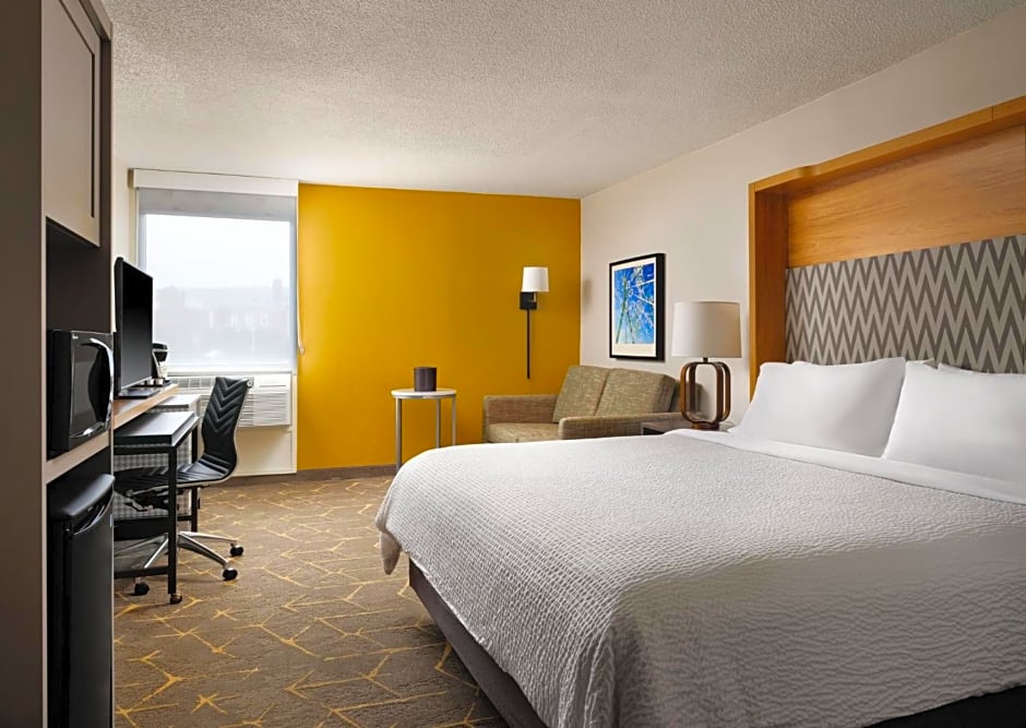 Holiday Inn Boston - Dedham Hotel & Conference Center by IHG