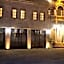 Nature Park Cave Hotel