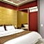 Hotel The One