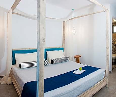 Deluxe Double Studio