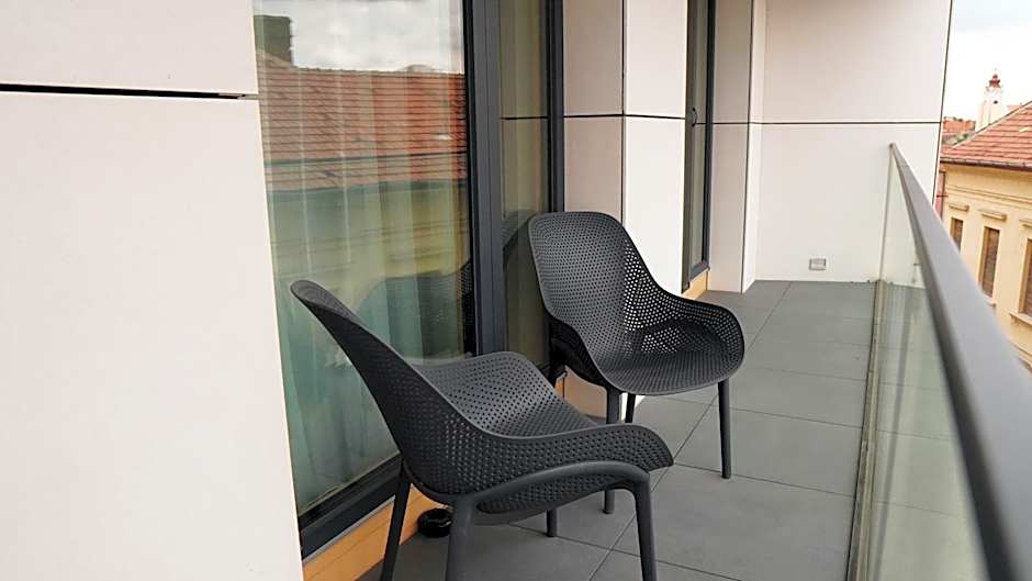 Aniroc Signature Hotel