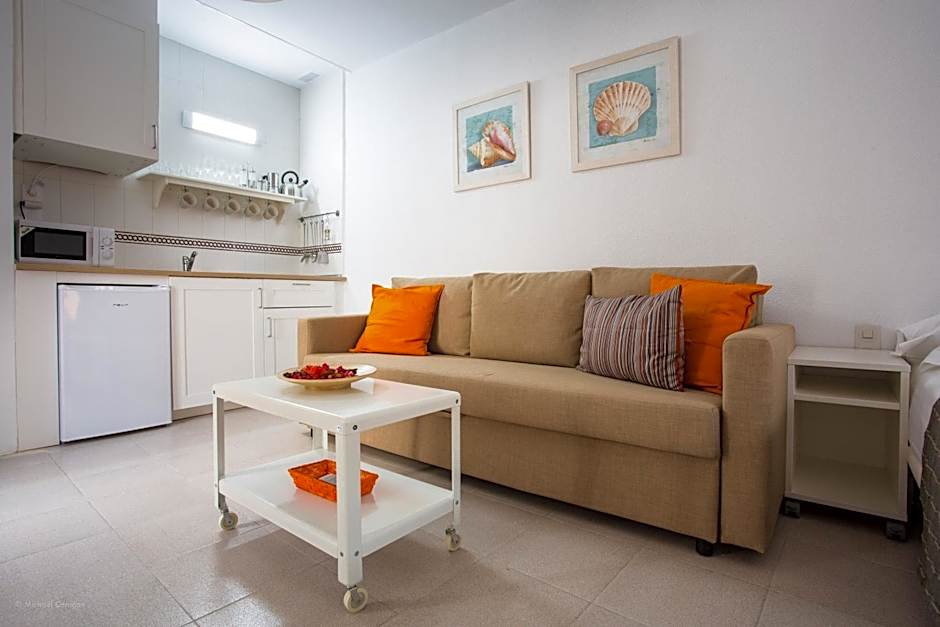 Apartamentos Los Cantaros