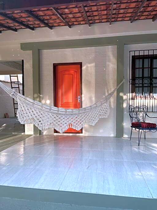 Casa com piscina em Piratininga