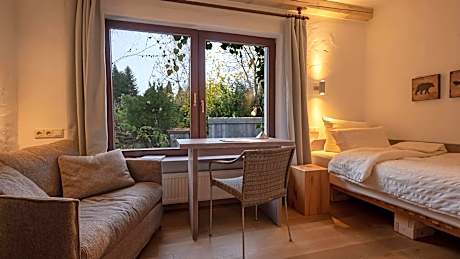 Single Room with Pool View