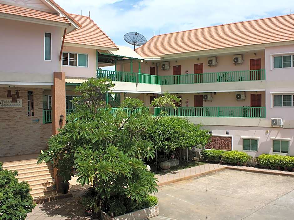 Tamarind Residences Serviced Apartment