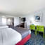 Best Western Plus Holiday Sands Inn & Suites