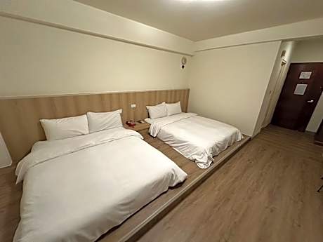 Japanese-Style Twin Room