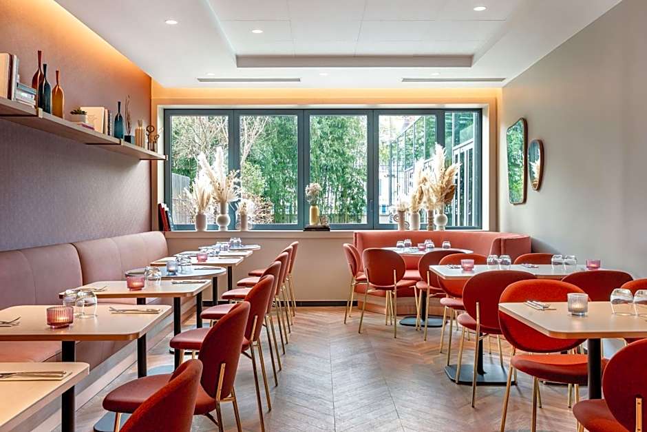 AC Hotel by Marriott Paris Porte Maillot