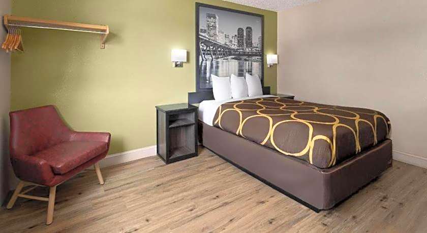 Super 8 by Wyndham Richmond Midlothian Turnpike