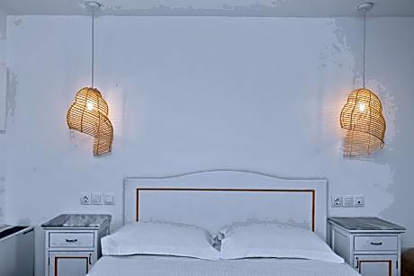 Triple Room with Garden View