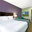 La Quinta Inn & Suites by Wyndham New Cumberland Harrisburg