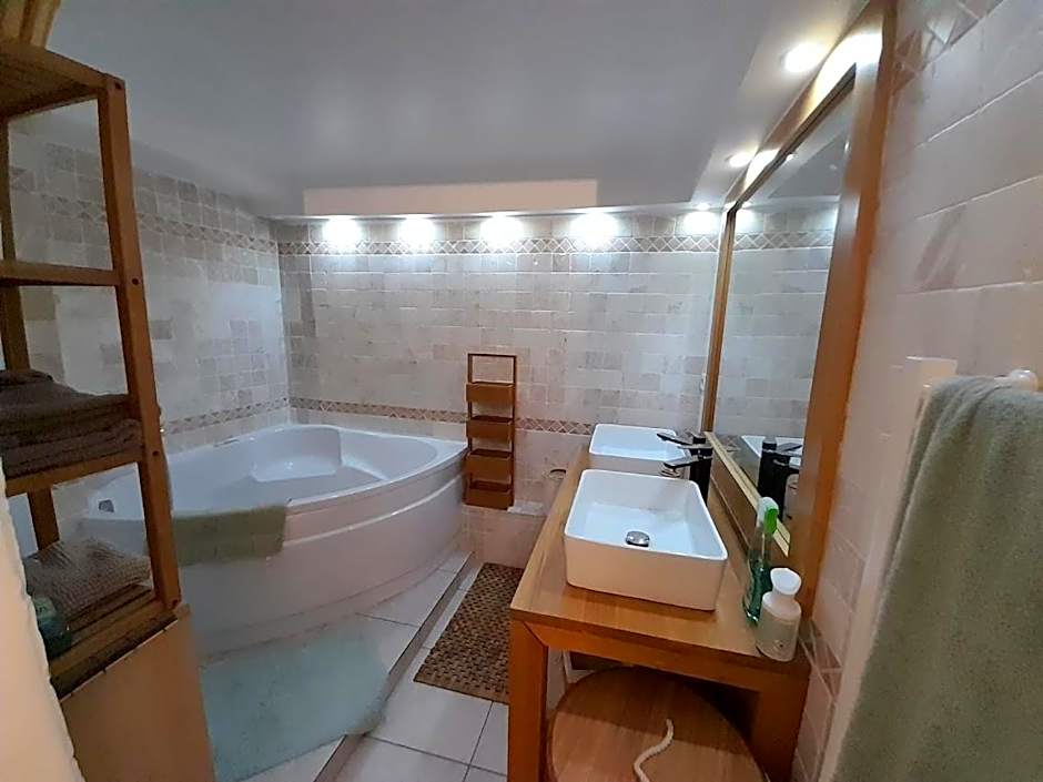 Domaine de la Borie YourHostHelper