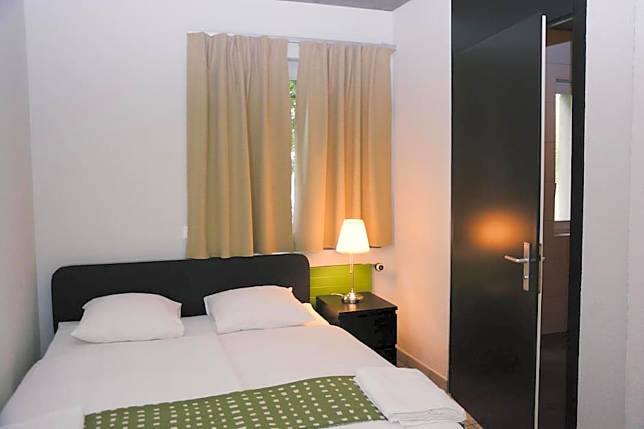 Foto 1 von 4 von 1 Double Bed or 2 Beds