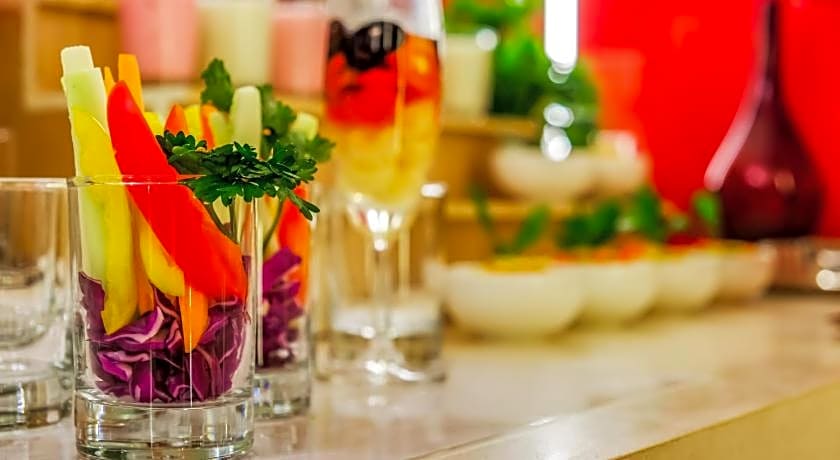 Red Fox by Lemon Tree Hotels, Vijayawada 