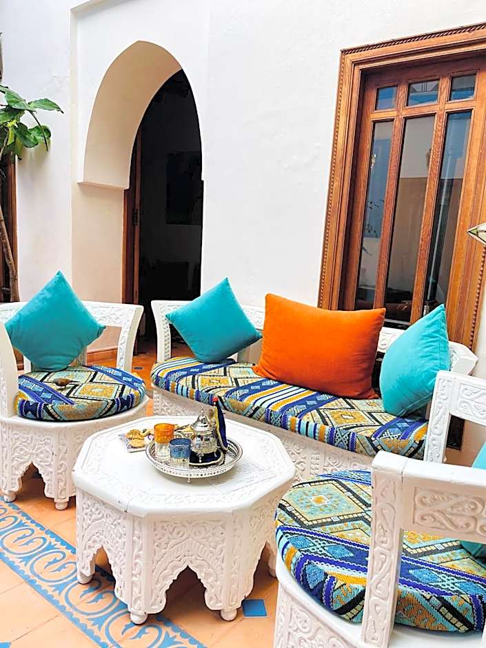 Riad Zarka By La Siredrah