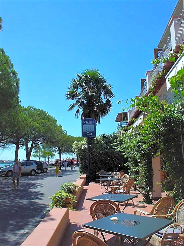 Hotel Sette Archi