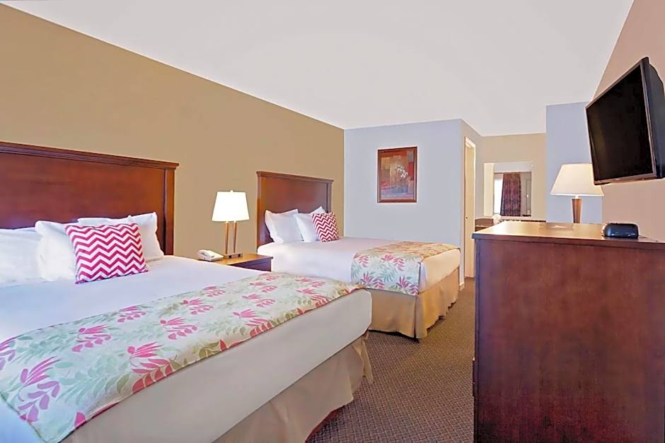 Days Inn by Wyndham Lakewood South Tacoma