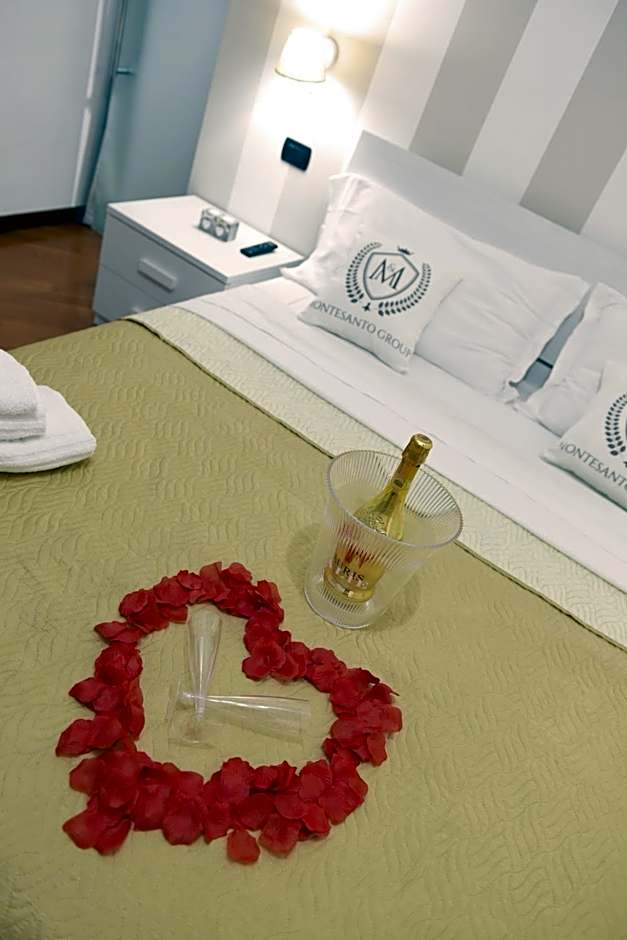 Montesantogroup Sorrento Room