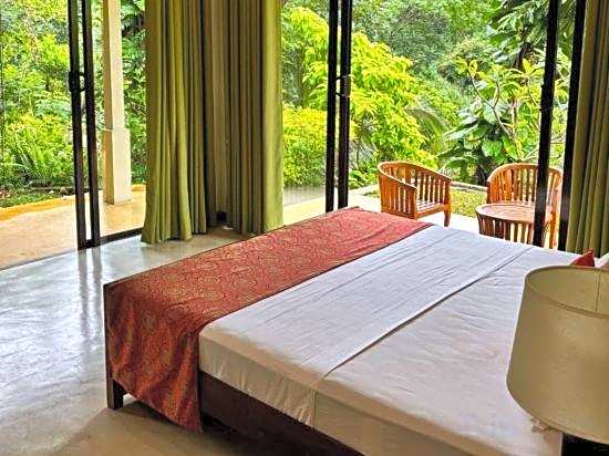 Aqua Dunhinda Villa & Nature Retreat