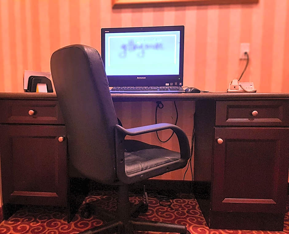 Hampton Inn By Hilton & Suites Edmonton International Airport