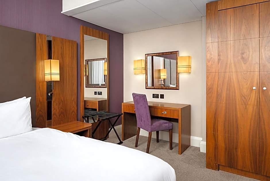 Crowne Plaza London Ealing By IHG