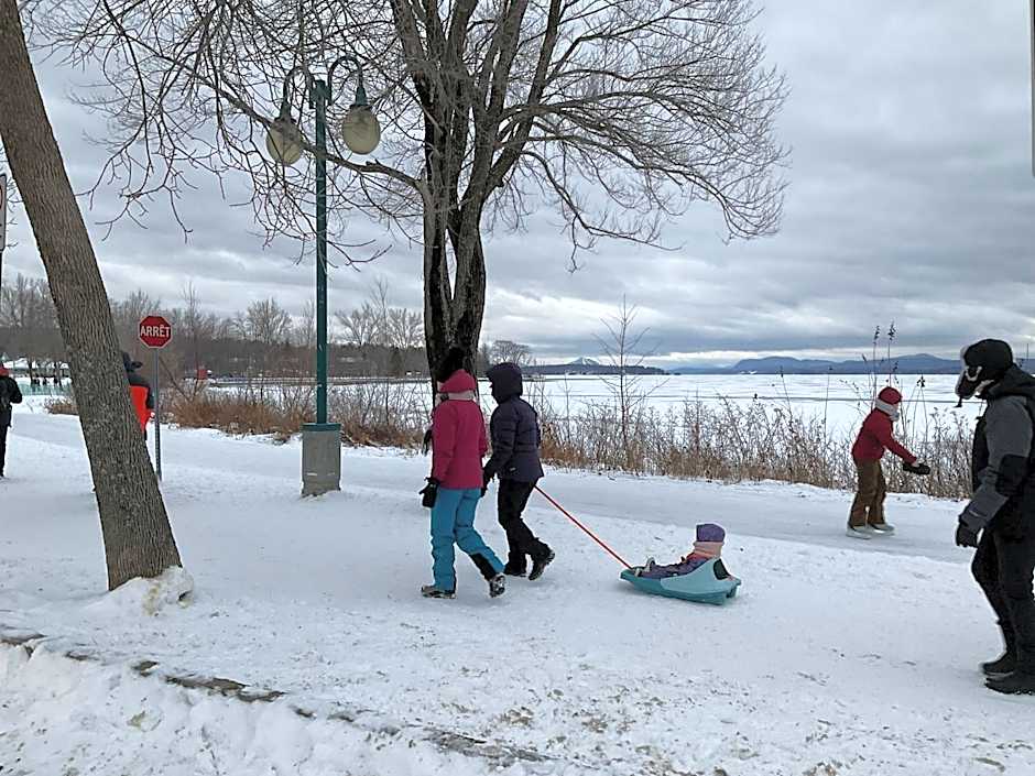 Magog Waterfront Studio 106