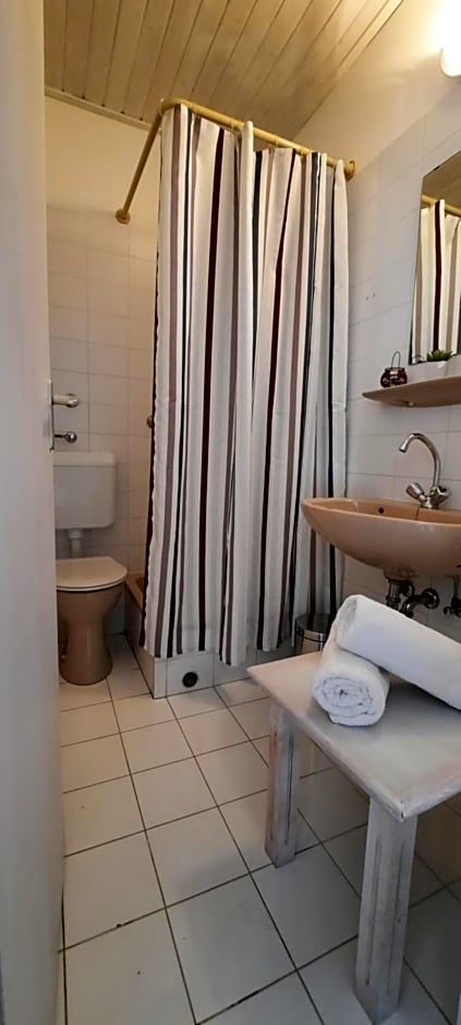 BELYSIUM Bed & Breakfast Panzió