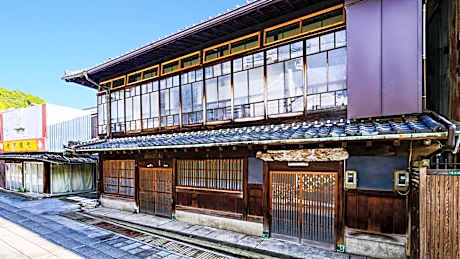 NIPPONIA HOTEL Takehara Saltworks Town
