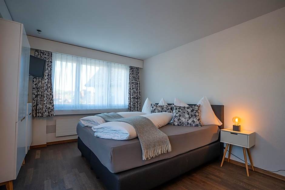 Hotel B&B Stossplatz anytime and easy self Check-in