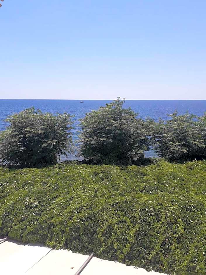 Samothraki Akrogiali Rooms