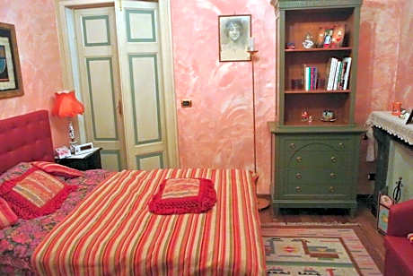 Large Double Room with Garden View