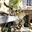 Le Petit Chateau