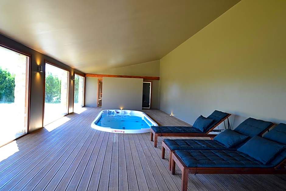 Paço de Calheiros - Turismo de Habitação