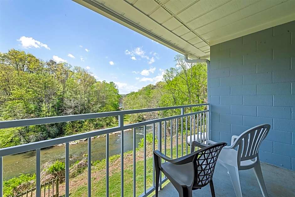 SureStay by Best Western Cherokee on the River